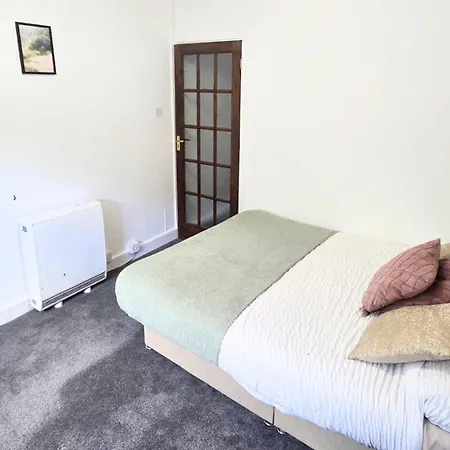 Chic In בריסטול